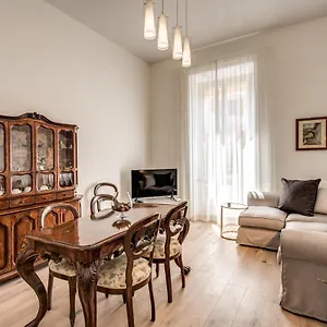 3 Bedrooms Vatican Center Rzym